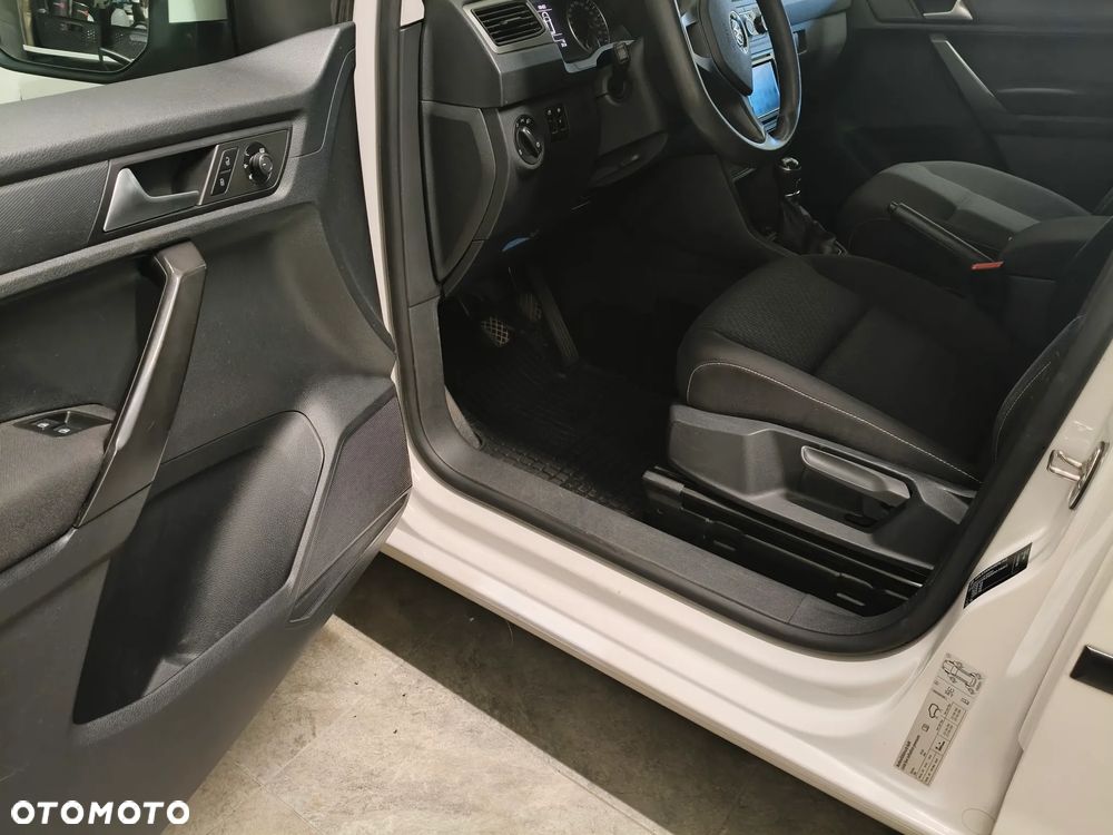 Volkswagen Caddy 1.4 BiFuel (5-Si.) Trendline - 12