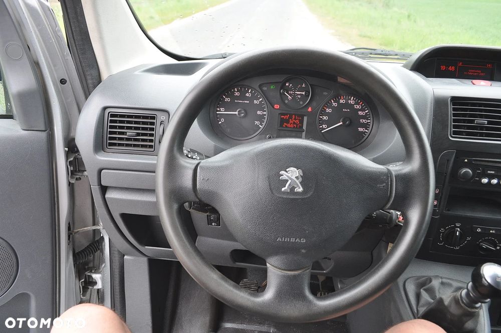 Peugeot Expert - 21