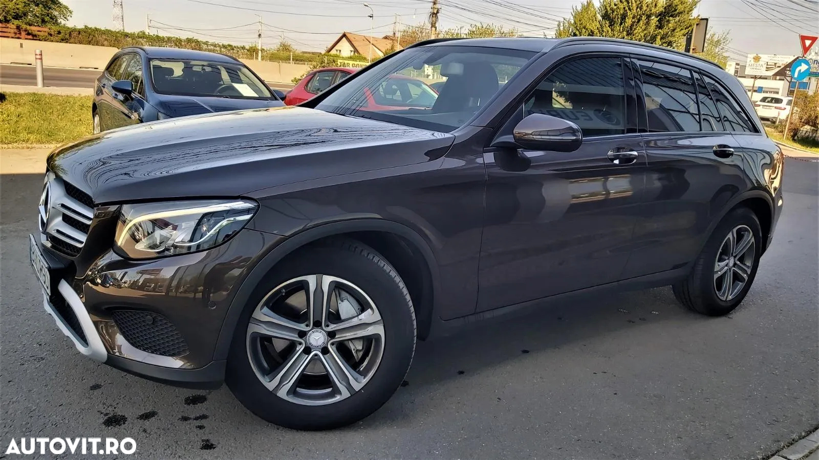 Mercedes-Benz GLC 220 d 4MATIC - 2