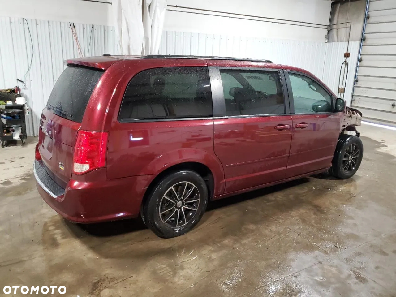 Dodge Grand Caravan 3.6 R/T - 19