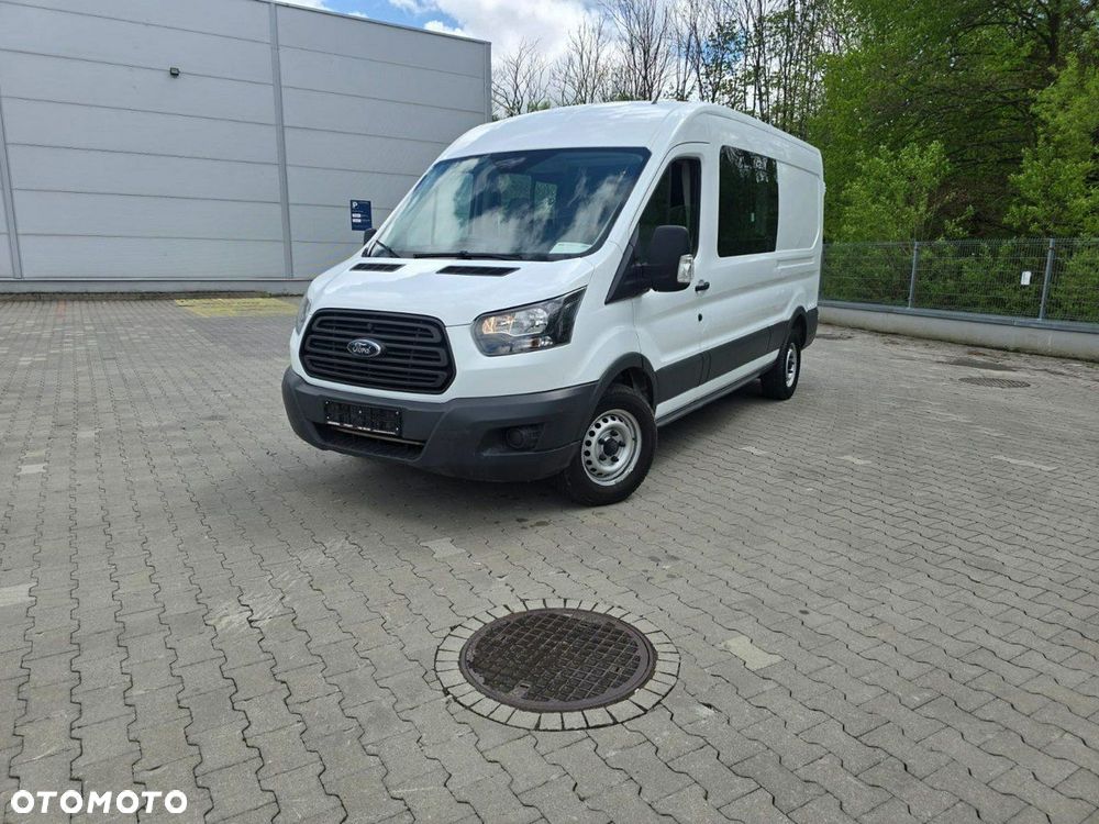 Ford Transit - 1