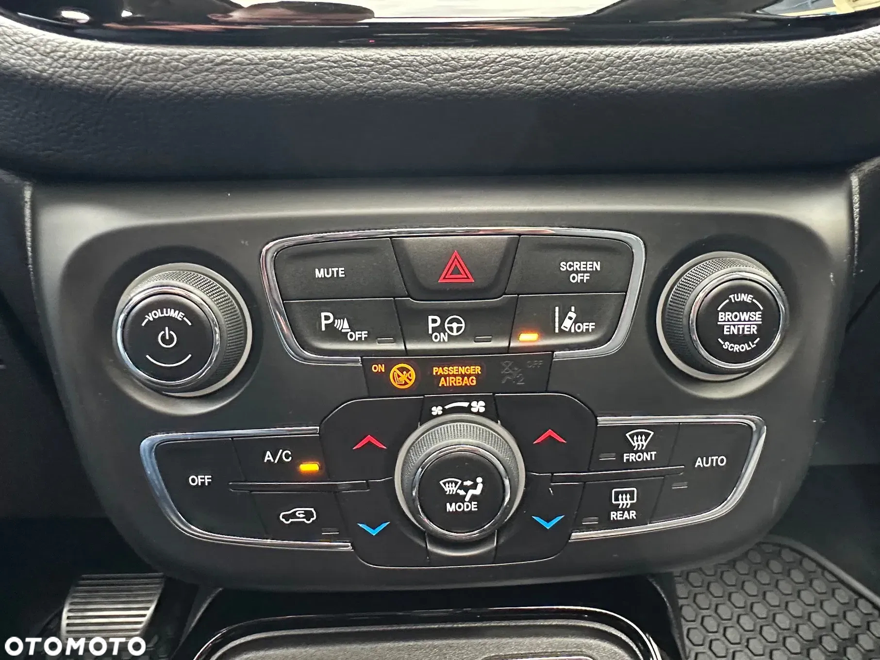 Jeep Compass 1.4 TMair Limited 4WD S&S - 35