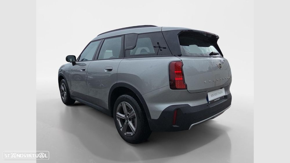 MINI Countryman C Essential - 5