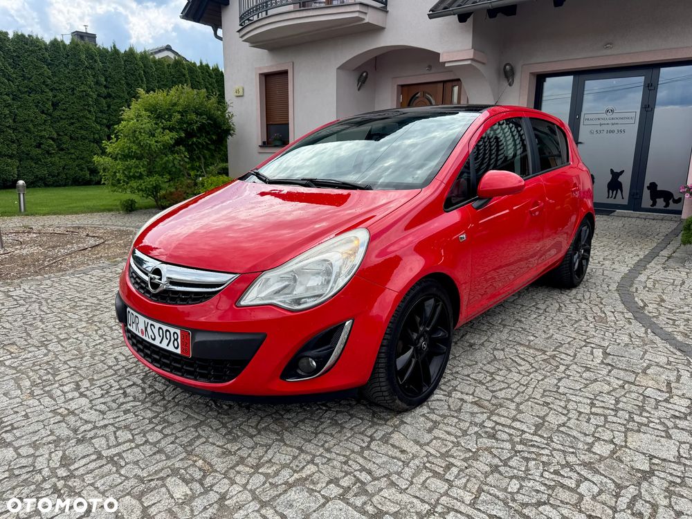 Opel Corsa 1.4 16V Color Edition - 1