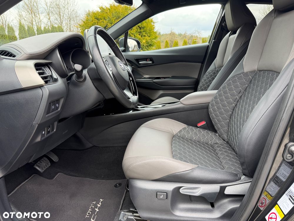 Toyota C-HR 1.8 Hybrid Executive - 11