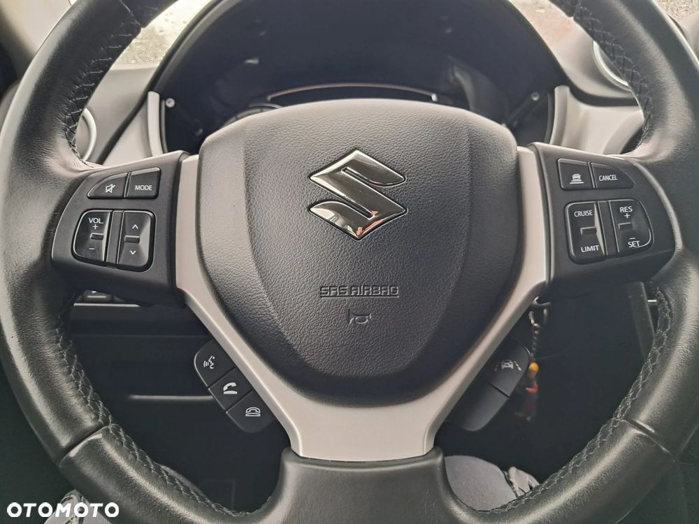 Suzuki Vitara 1.4 Boosterjet Premium 4WD - 15