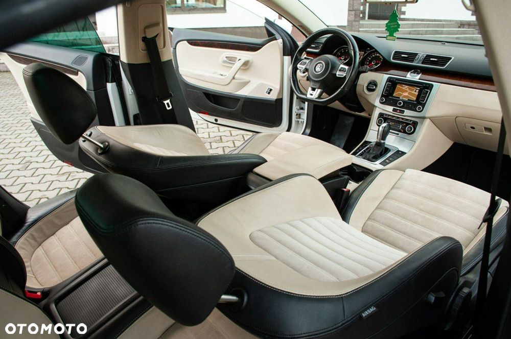 Volkswagen Passat CC - 29