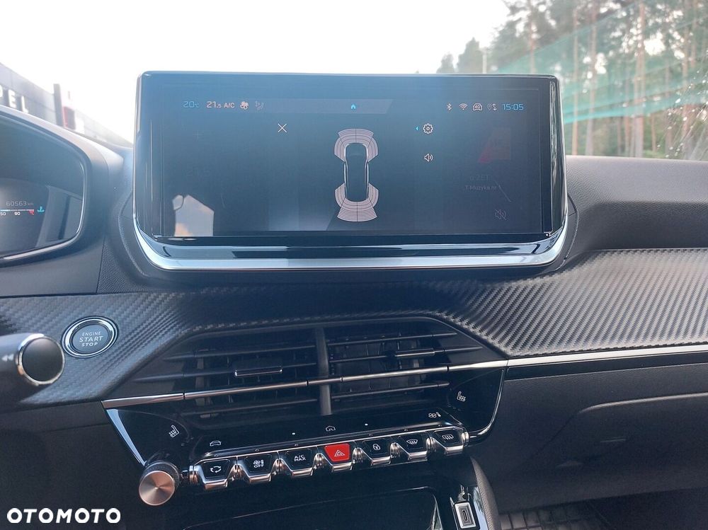 Peugeot 2008 1.2 PureTech Allure S&S EAT8 - 22