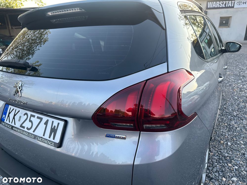 Peugeot 2008 PureTech 82 Access - 12