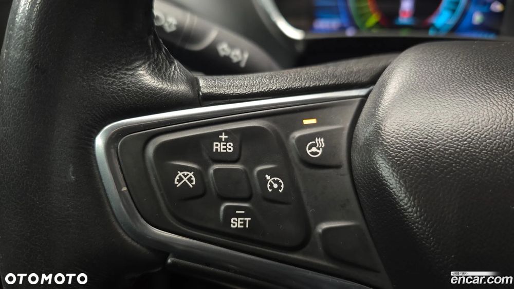 Chevrolet Volt - 17