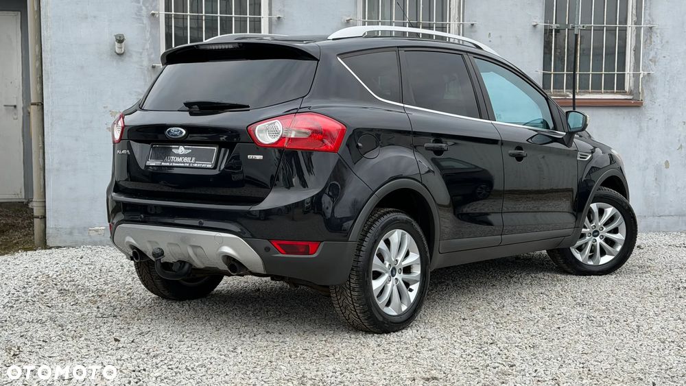 Ford Kuga 2.0 TDCi 2x4 Titanium - 2