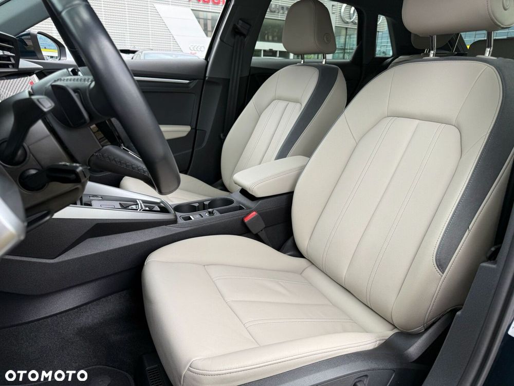 Audi A3 Sportback 35 TFSI mHEV Advanced S tronic - 17
