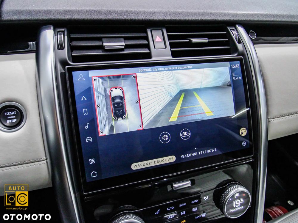 Land Rover Discovery ver-v-3-0-d250-mhev-r--dynamic-hse - 24