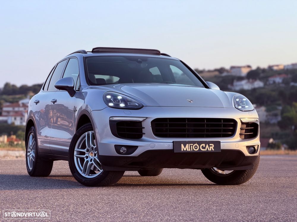 Porsche Cayenne S - 1