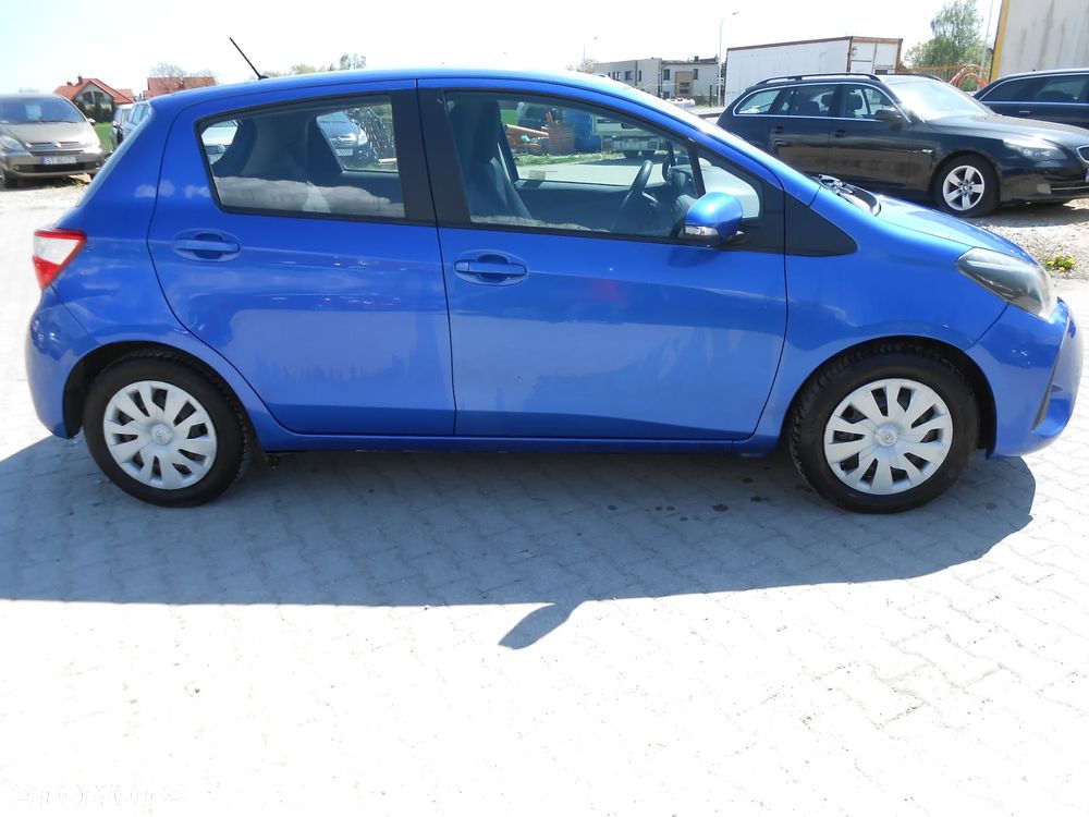 Toyota Yaris 1.0 Life EU6 - 4