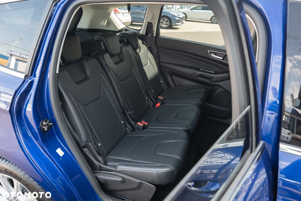 Ford S-Max 2.0 TDCi Titanium PowerShift - 34