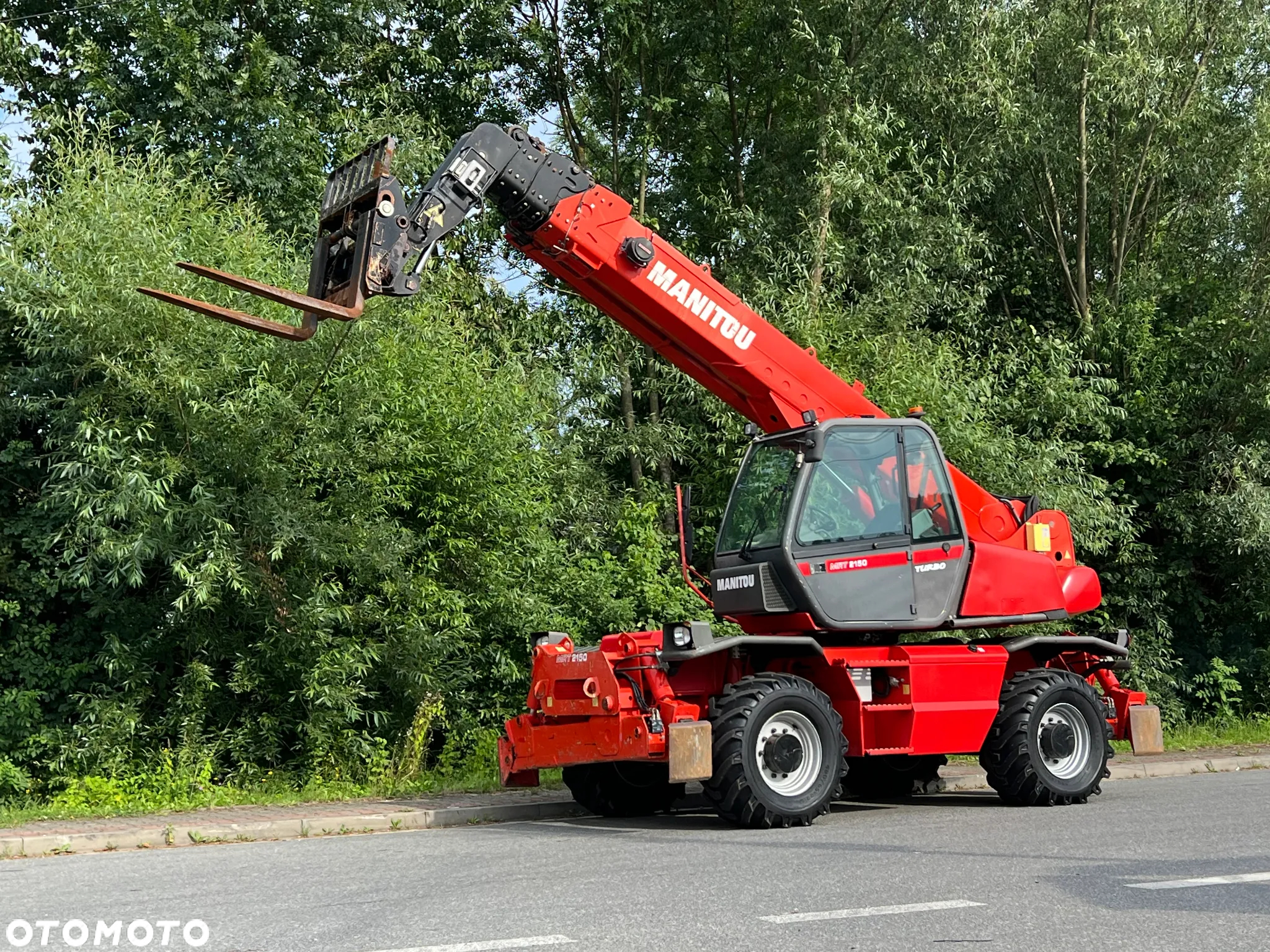 Manitou ŁADOWARKA TELESKOPOWA MANITOU MRT 2150 STAN IDEALNY - 16