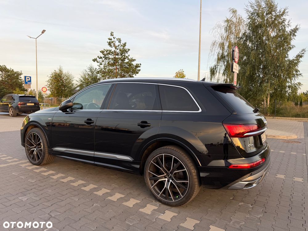 Audi Q7 50 TDI mHEV Quattro S Line Tiptr - 9