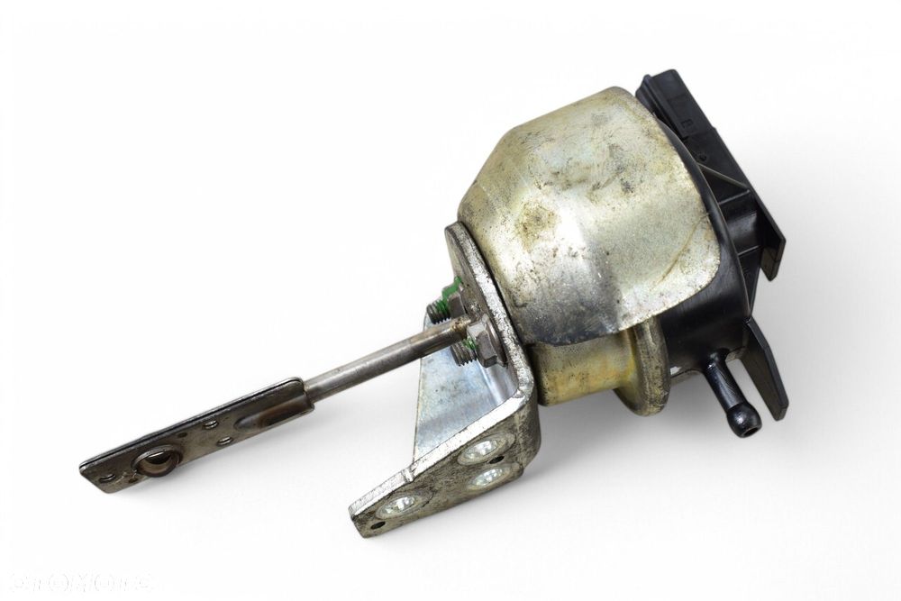 Nastawnik Turbiny VW GOLF VII AUDI A3 8V SEAT LEON III 2.0 TDI 150KM CRB - 1