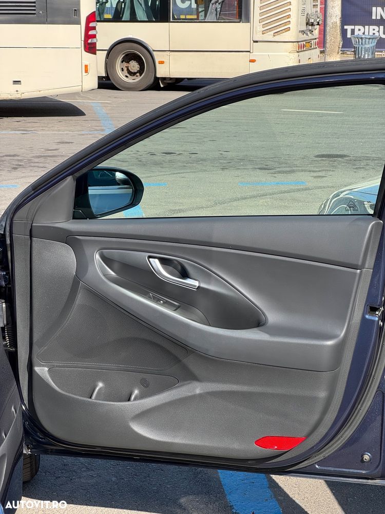 Hyundai i30 1.5 T-GDI 140CP 7DCT MHEV Highway - 18