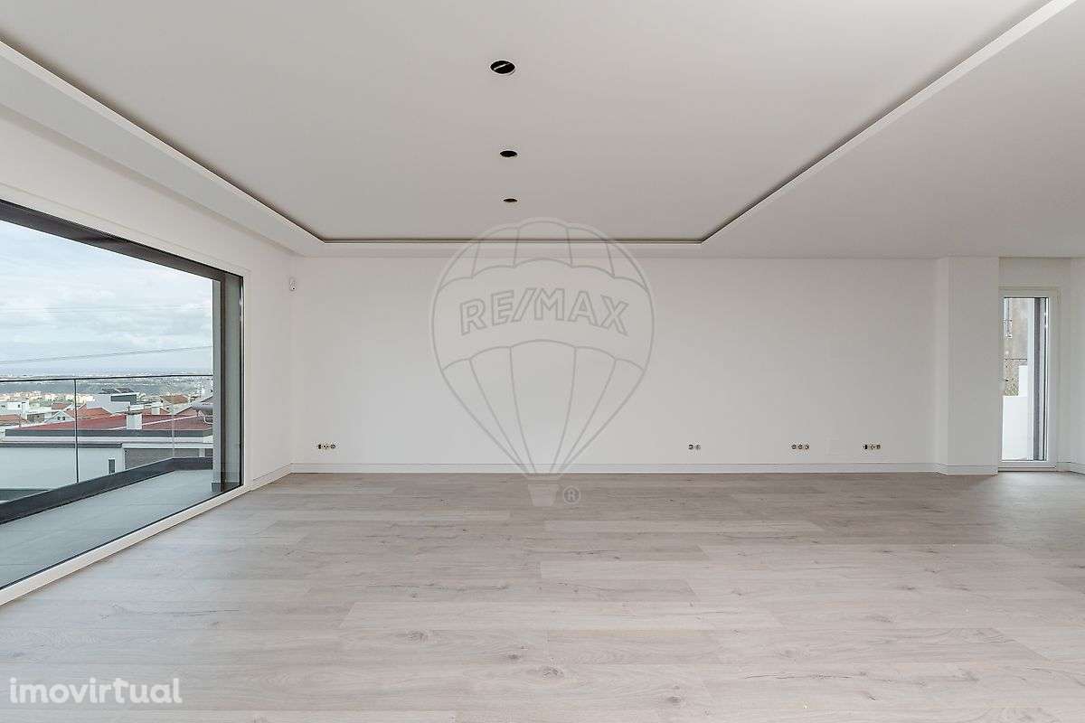 Moradia T4 para venda - Grande imagem: 4/49