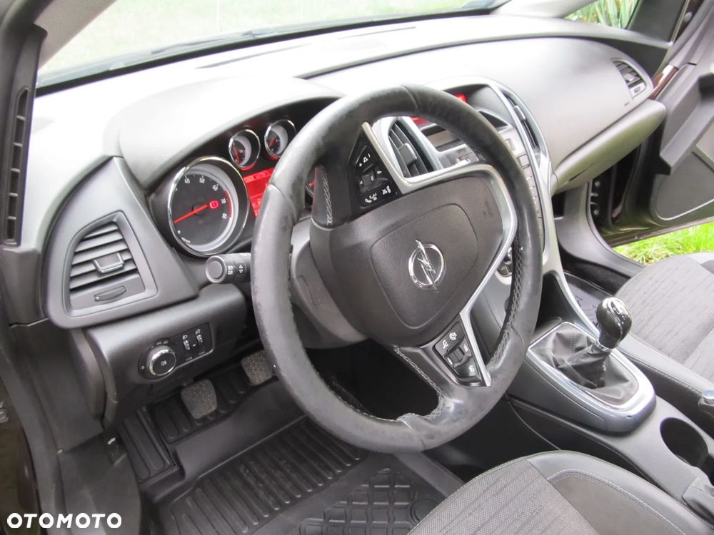Opel Astra - 11