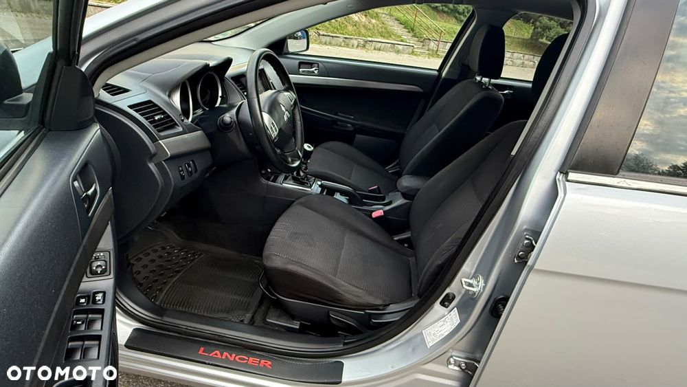 Mitsubishi Lancer 2.0 DI-D Intense - 7
