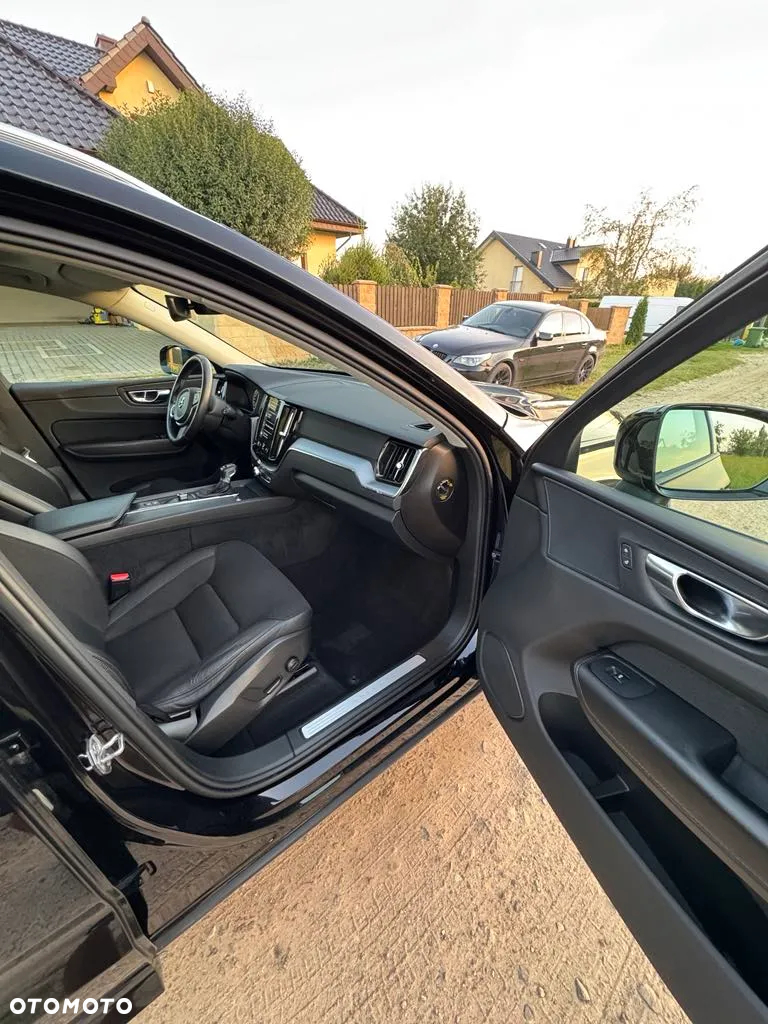 Volvo XC 60 D4 AWD Momentum - 12