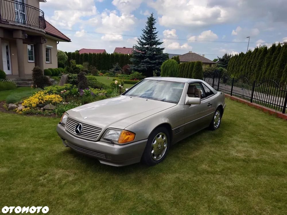 Mercedes-Benz SL - 17