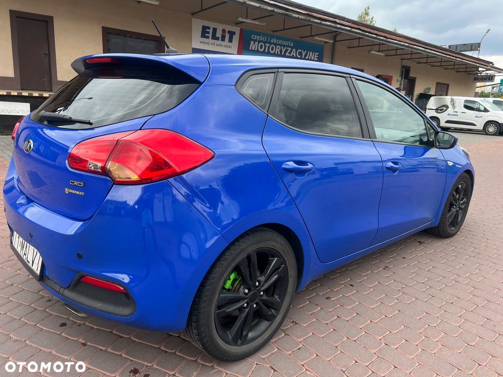 Kia Ceed - 22