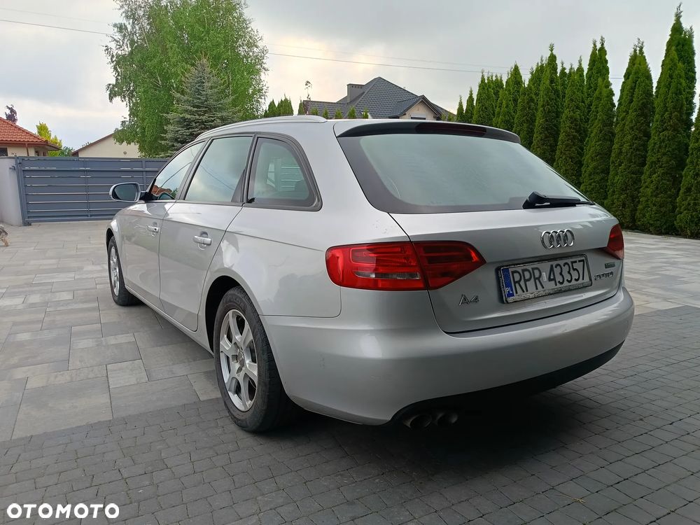 Audi A4 Avant 2.0 TDI DPF multitronic Ambiente - 10