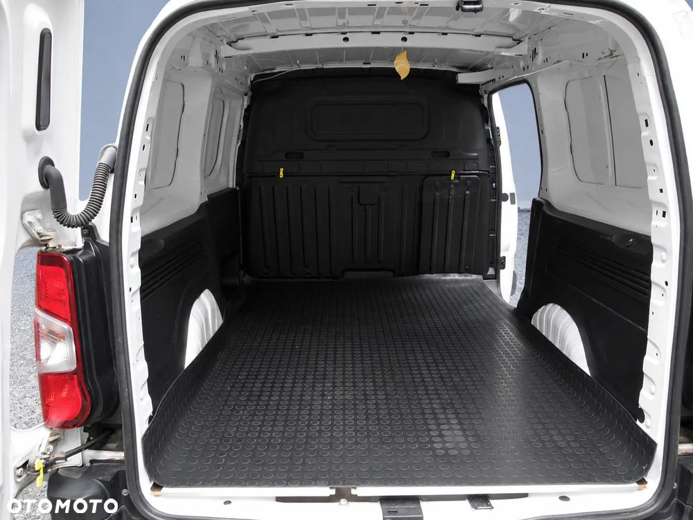 Opel Combo - 13