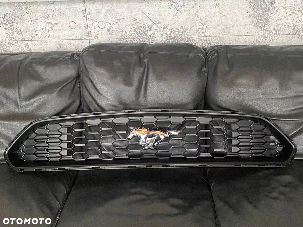 Grill, atrapa Ford Mustang 15-17 - 1
