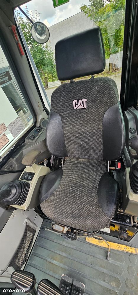 Caterpillar mini koparka CAT 304E2 304 E 2 szybkozłącze + 3 łyżki - 21