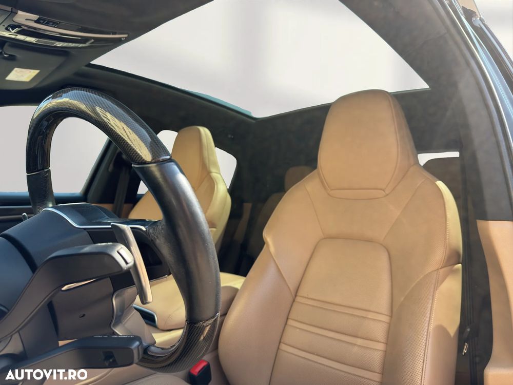Porsche Cayenne Coupe Tiptronic S - 22