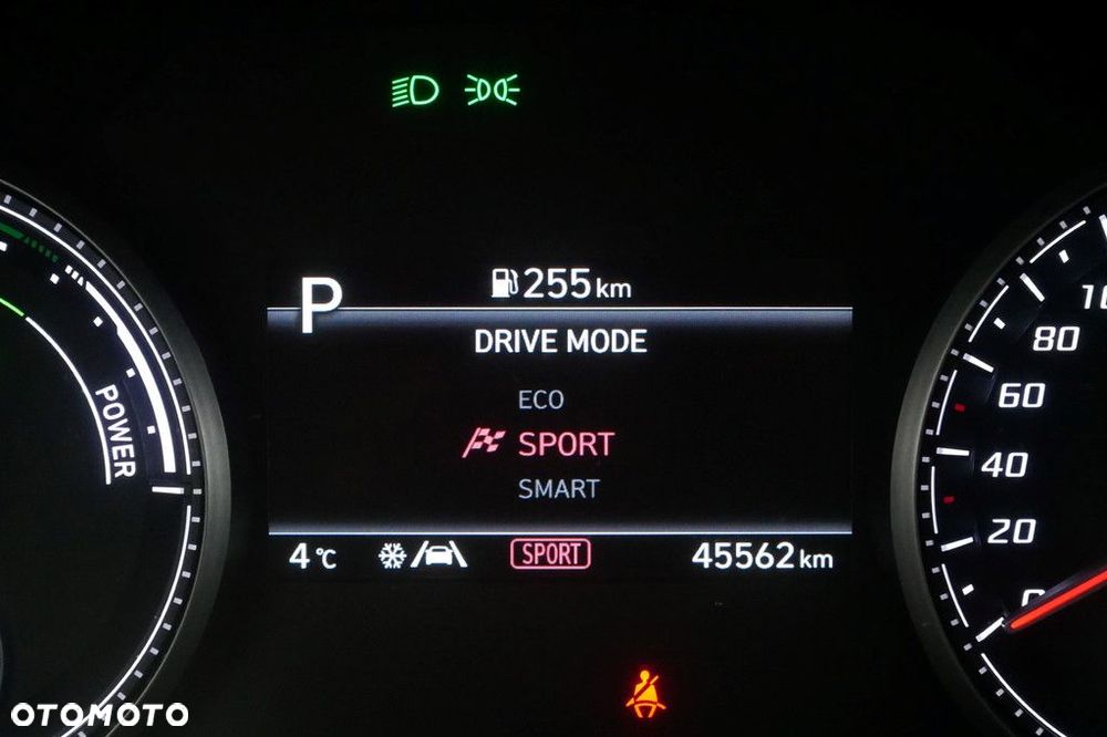 Hyundai Santa Fe 1.6 T-GDI HEV Smart - 25
