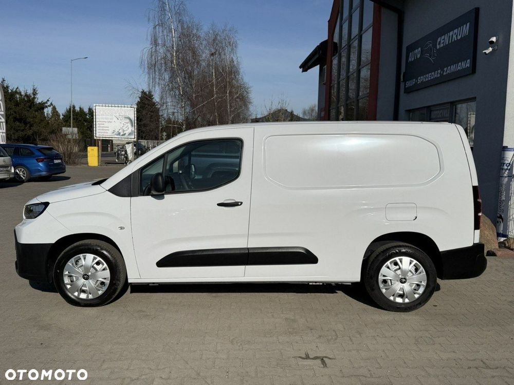 Toyota Proace City - 10