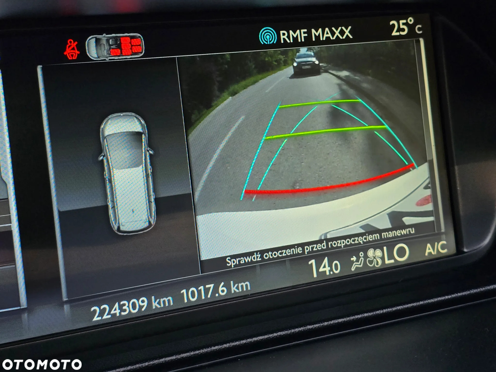 Citroën C4 Grand Picasso 2.0 BlueHDi Exclusive - 32