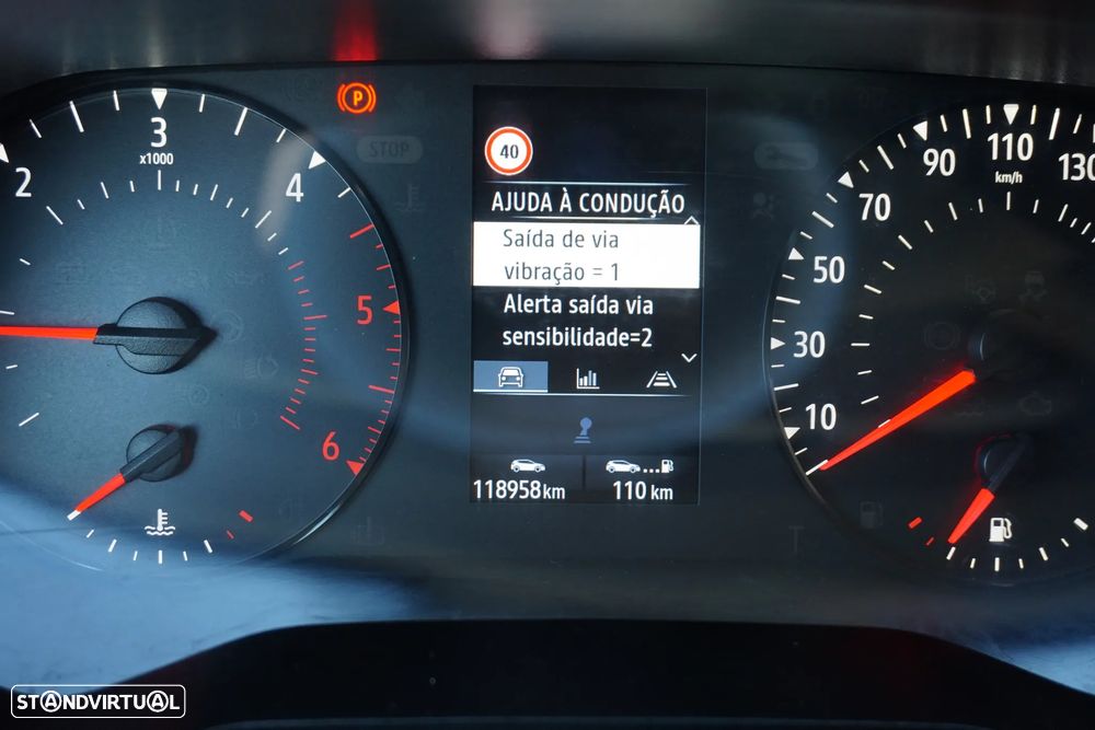 Renault Clio BLUE dCi 85 EXPERIENCE - 39