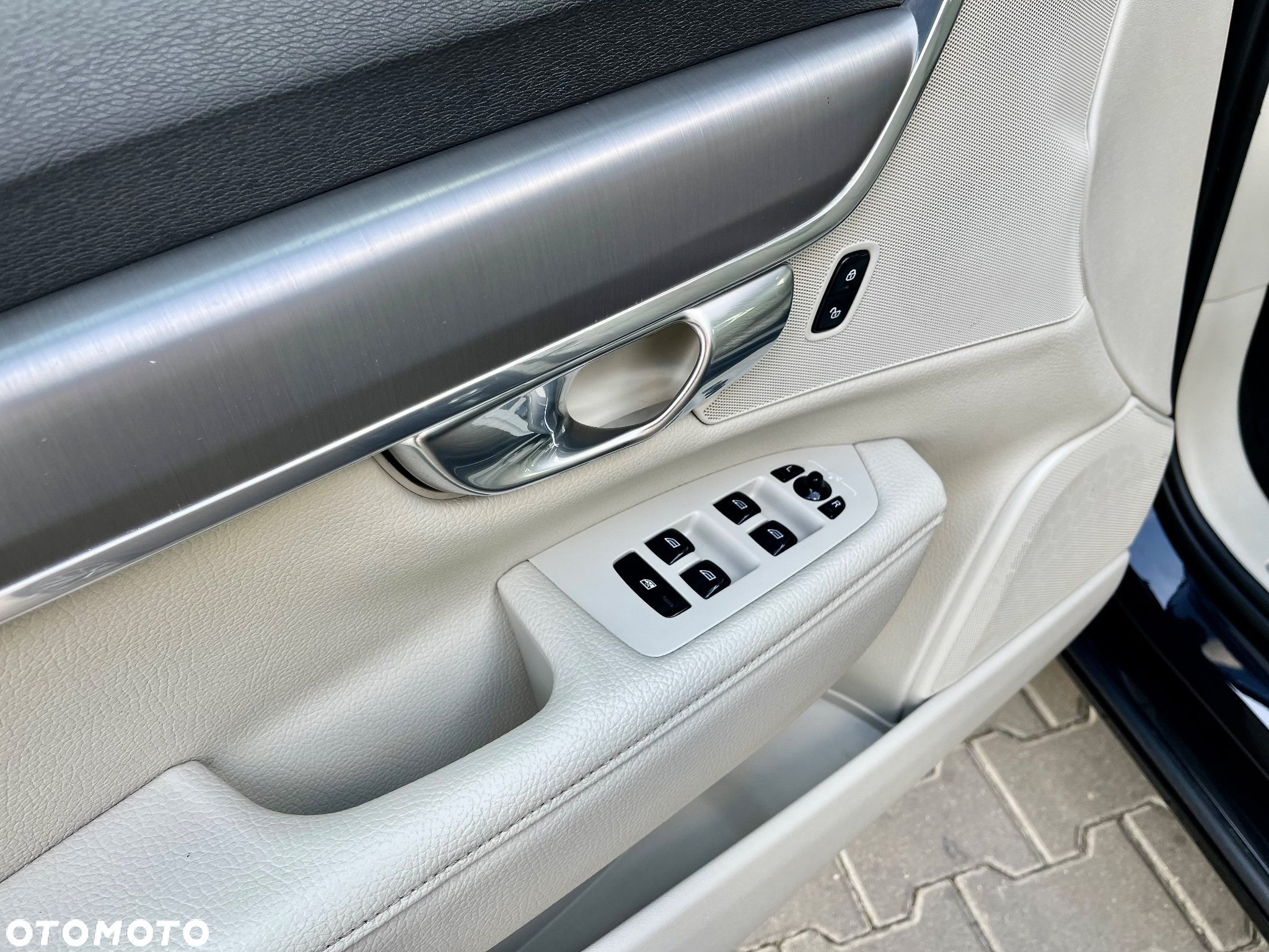 Volvo S90 - 26