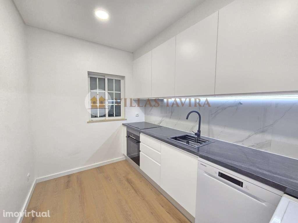 Moradia T2+1 Mato Sto. Espírito - Tavira - Grande imagem: 3/32