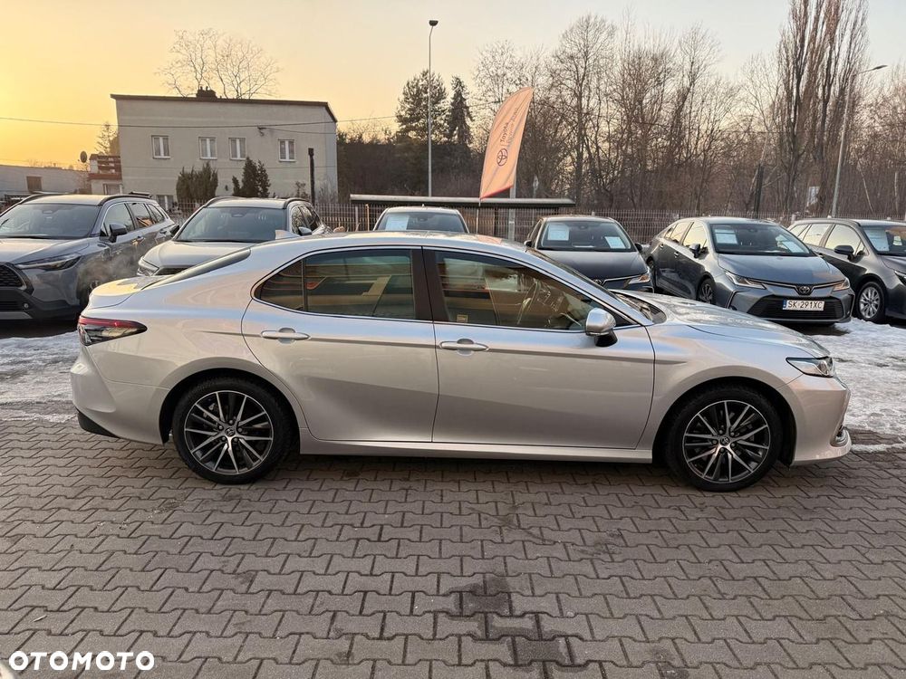 Toyota Camry 2.5 Hybrid Prestige CVT - 18