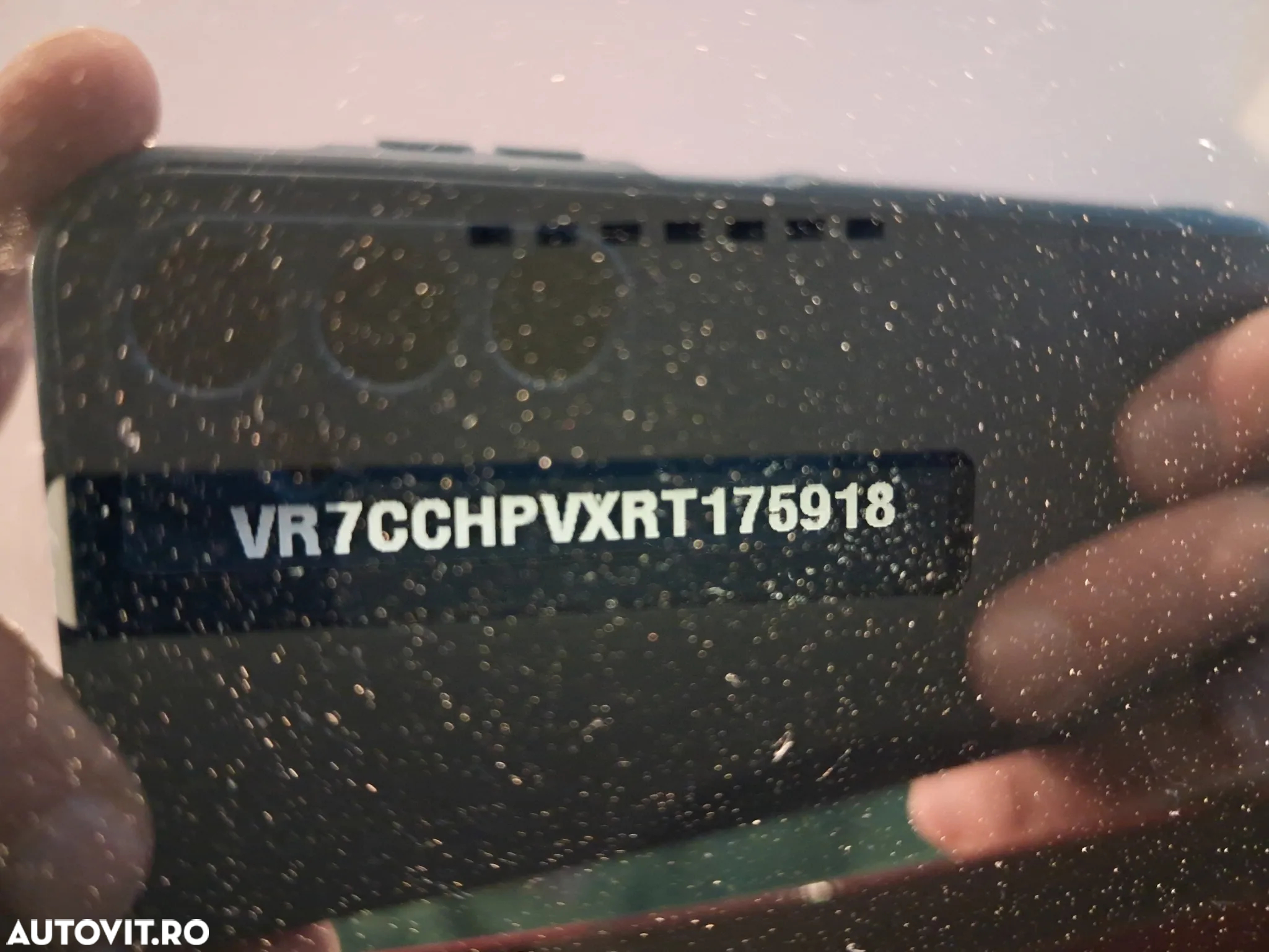 Citroën C3 1.2 PureTech 100 S&S BVM6 PLUS - 27