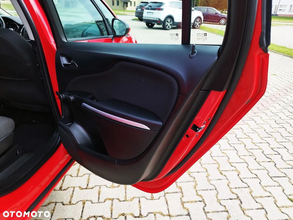 Opel Zafira Tourer 1.4 Turbo Active - 27