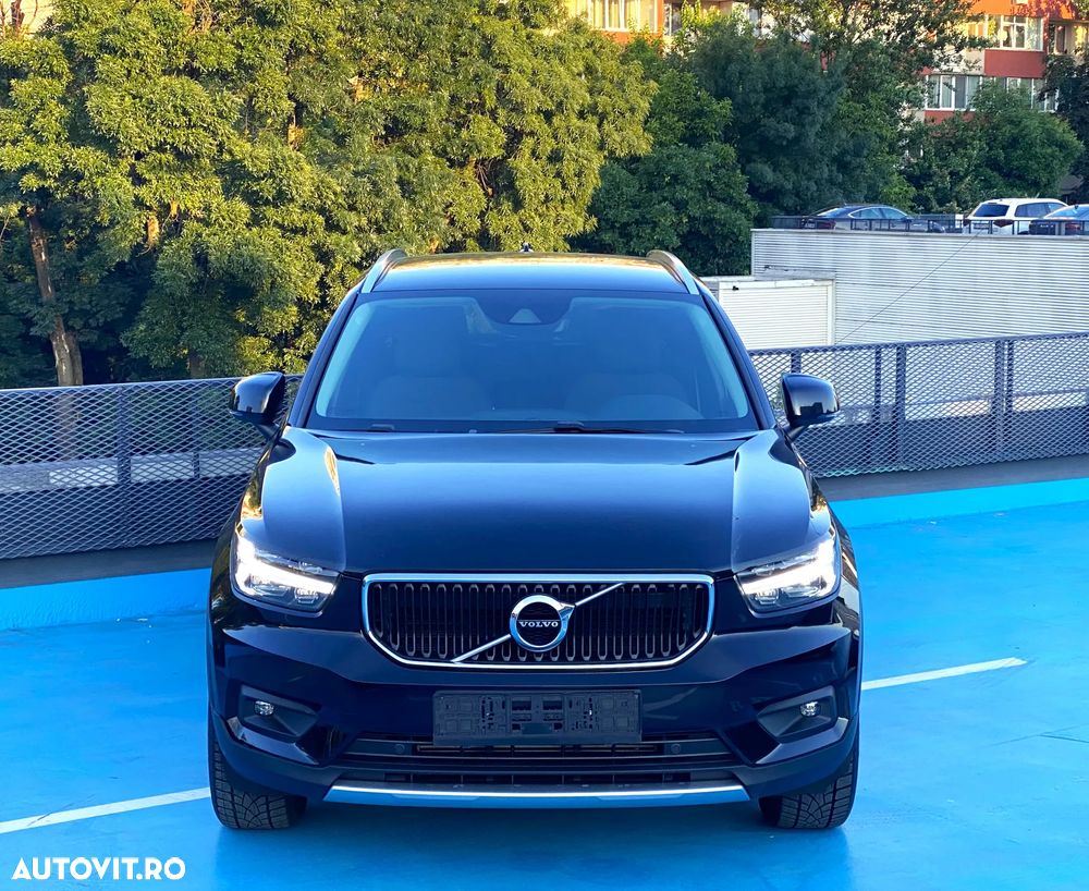 Volvo XC 40 T2 Plus Dark - 25
