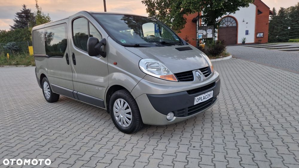 Renault Trafic - 1