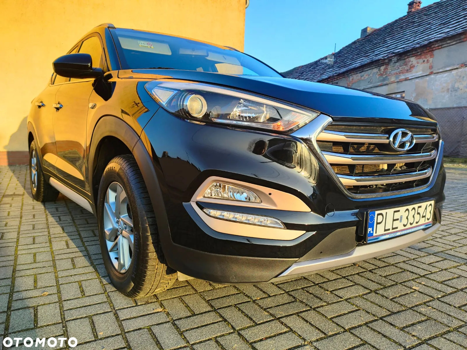 Hyundai Tucson blue 1.7 CRDi 2WD Intro Edition - 13