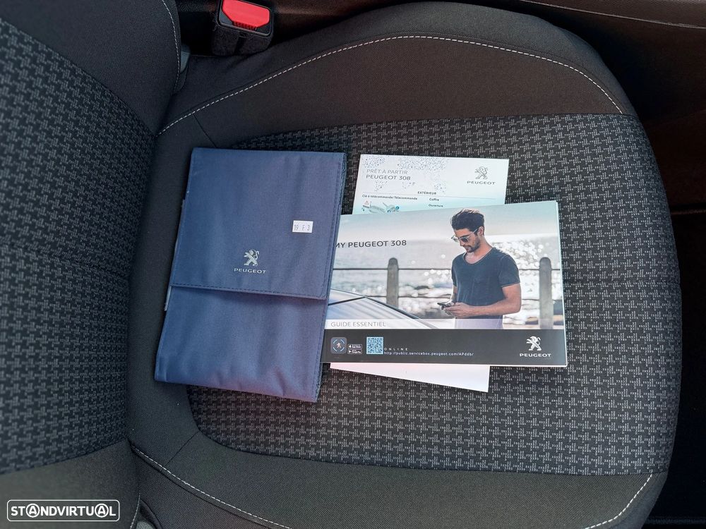 Peugeot 308 1.2 PureTech Style - 12