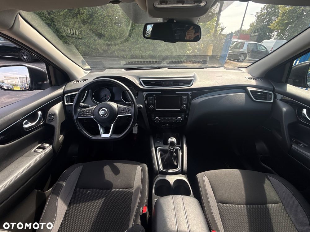 Nissan Qashqai - 11