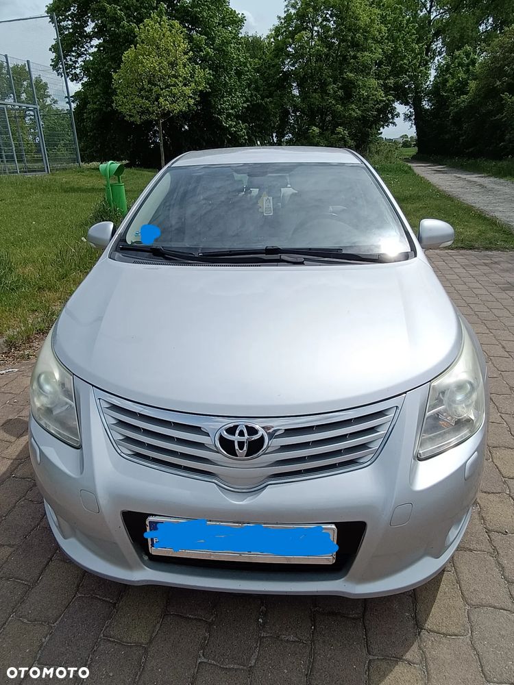 Toyota Avensis 2.2 D-4D Prestige NAVI - 1